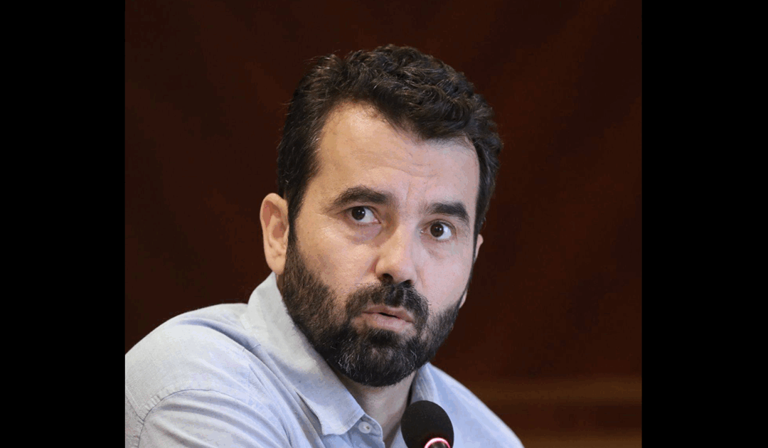 “Mediat e gazetarët cinikë, mercenarë e demagogë, me kalimin e kohës do prodhojnë një shoqëri po aq të ulët sa vetja.”